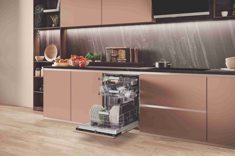 Hotpoint-3D-HYDROFORCE-DISHWASHER